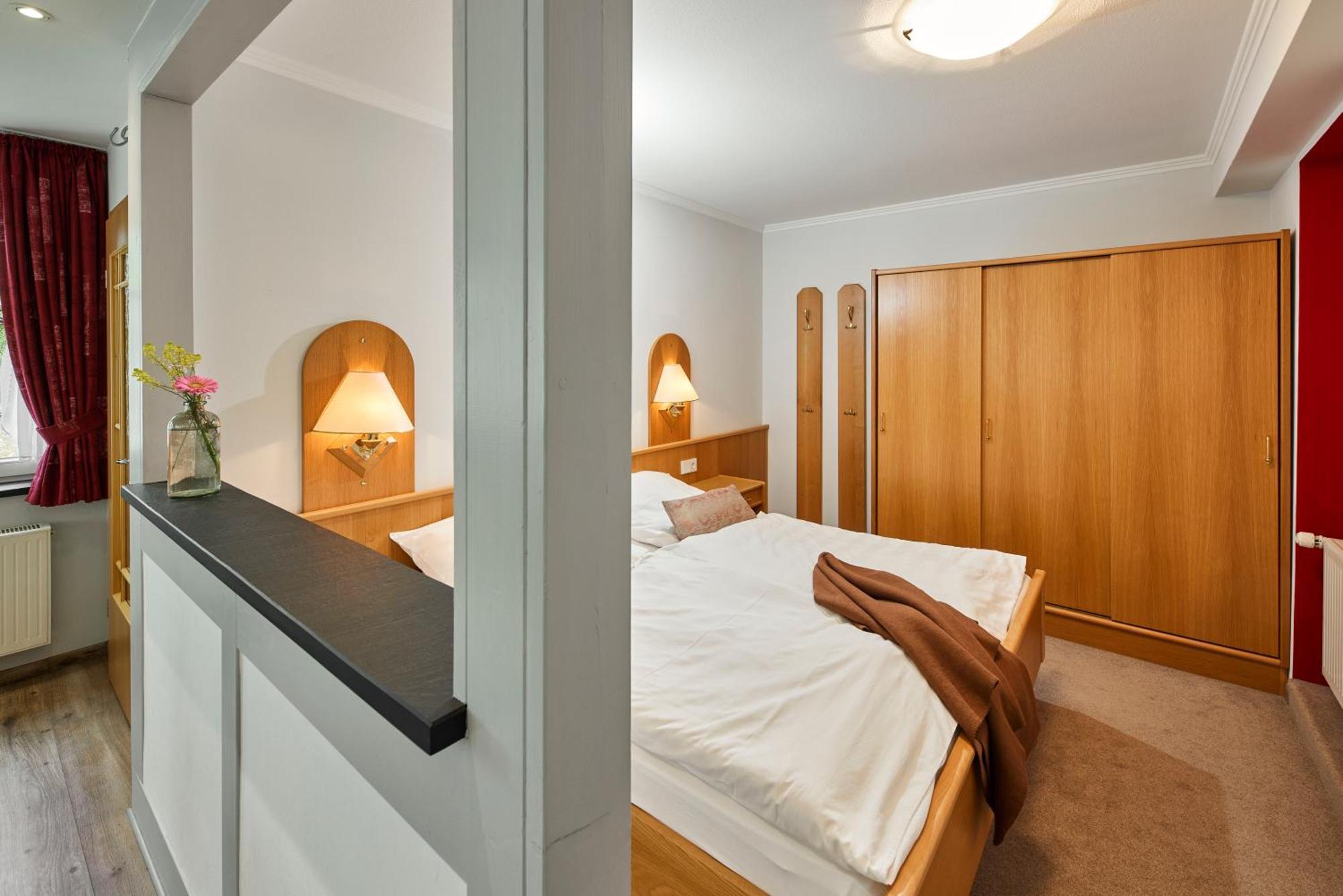 Pension Und Ferienwohnung Schuette Schmallenberg Dış mekan fotoğraf